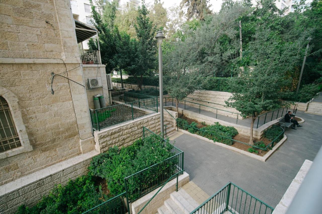 ירושלים Harav Kuk Modern Apartment By Nimizz מראה חיצוני תמונה